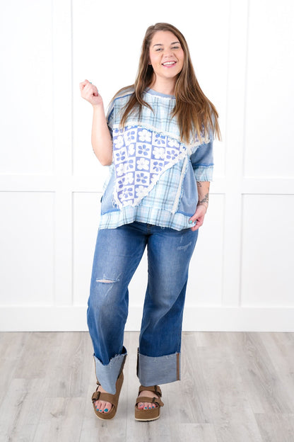 Mixed Print Short Sleeve Top with Lace Trim Detail