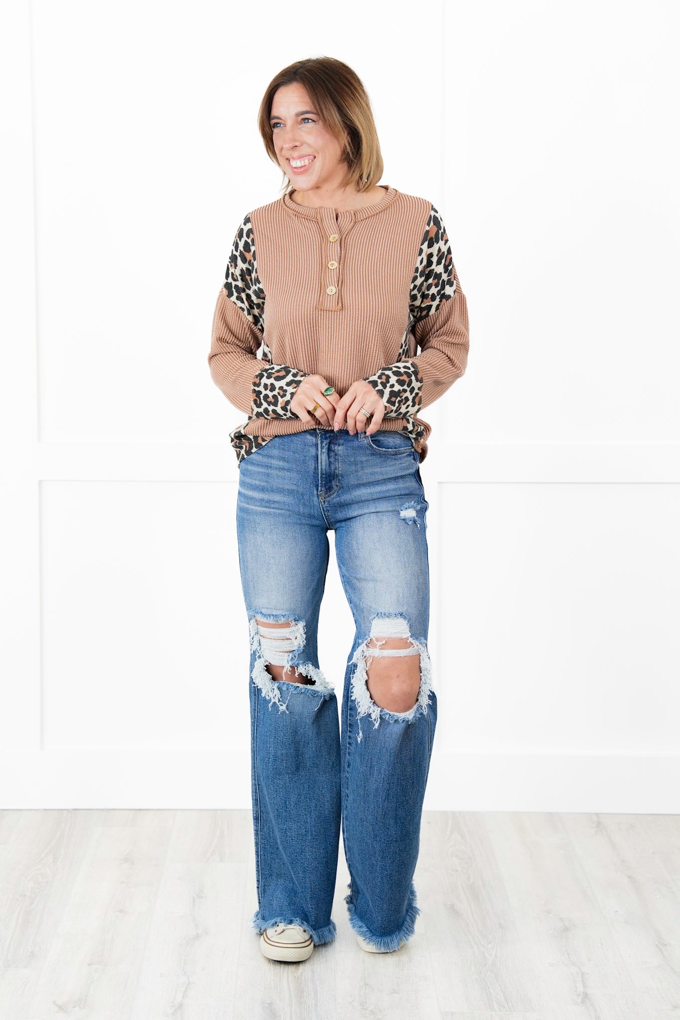 Plus/Reg Ribbed Long Sleeve Button Up Top with Leopard Detail