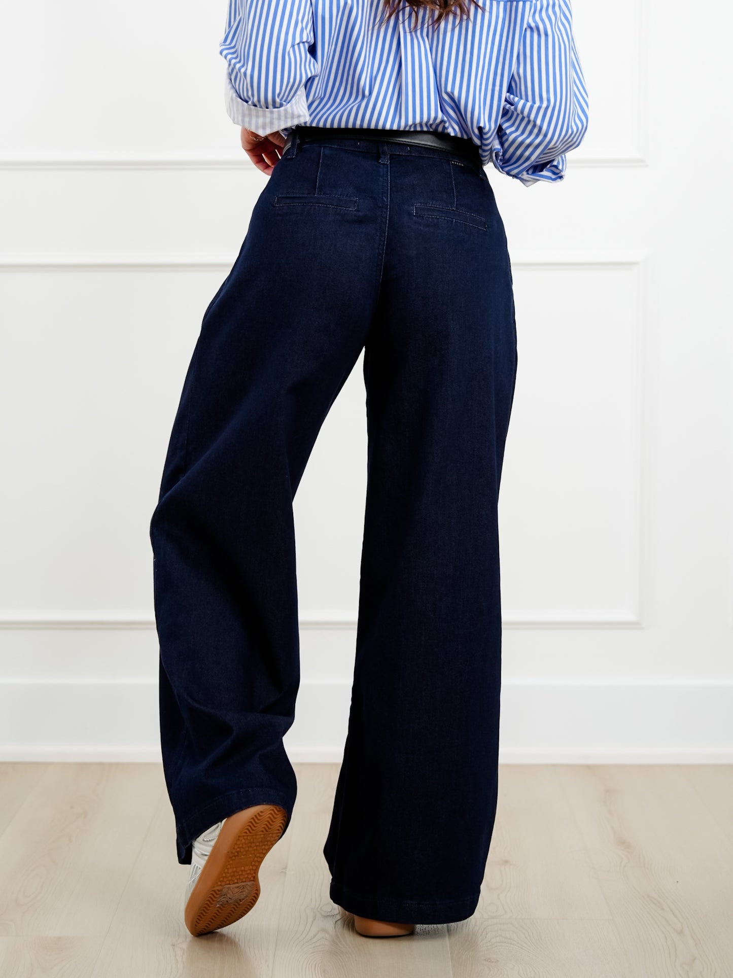 Risen Dark Wash Slouchy Palazzo Pleated Jeans - Freckled Poppy