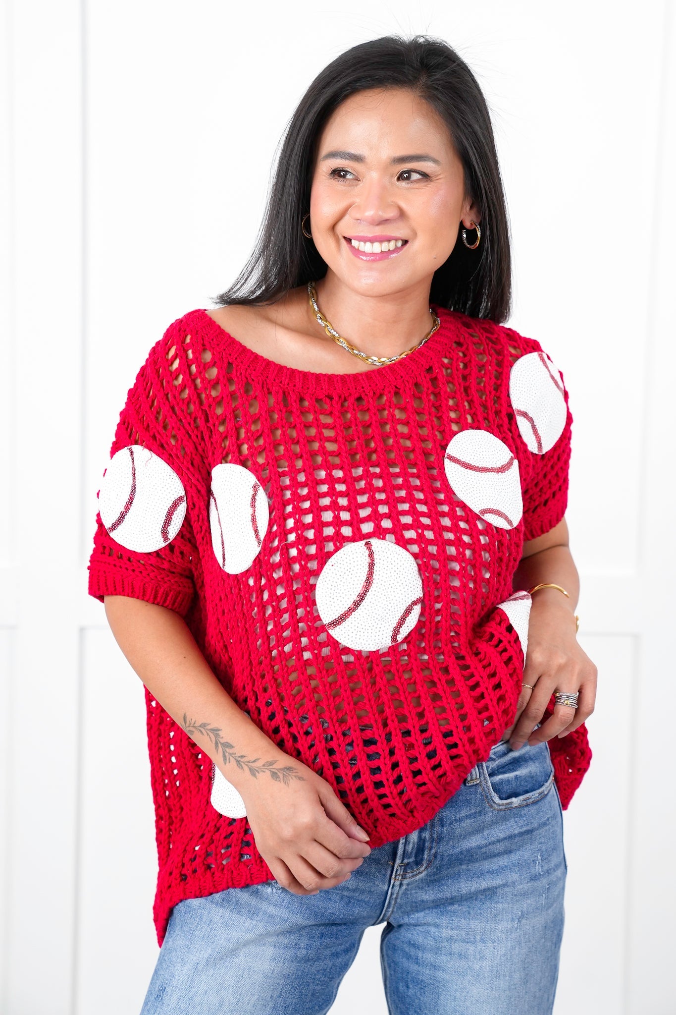 Loose Knit Short Sleeve Sweater with Sequin Baseball Patch Detail