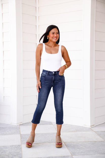 Judy Blue Mid Rise Dark Wash Capri With Side Slit