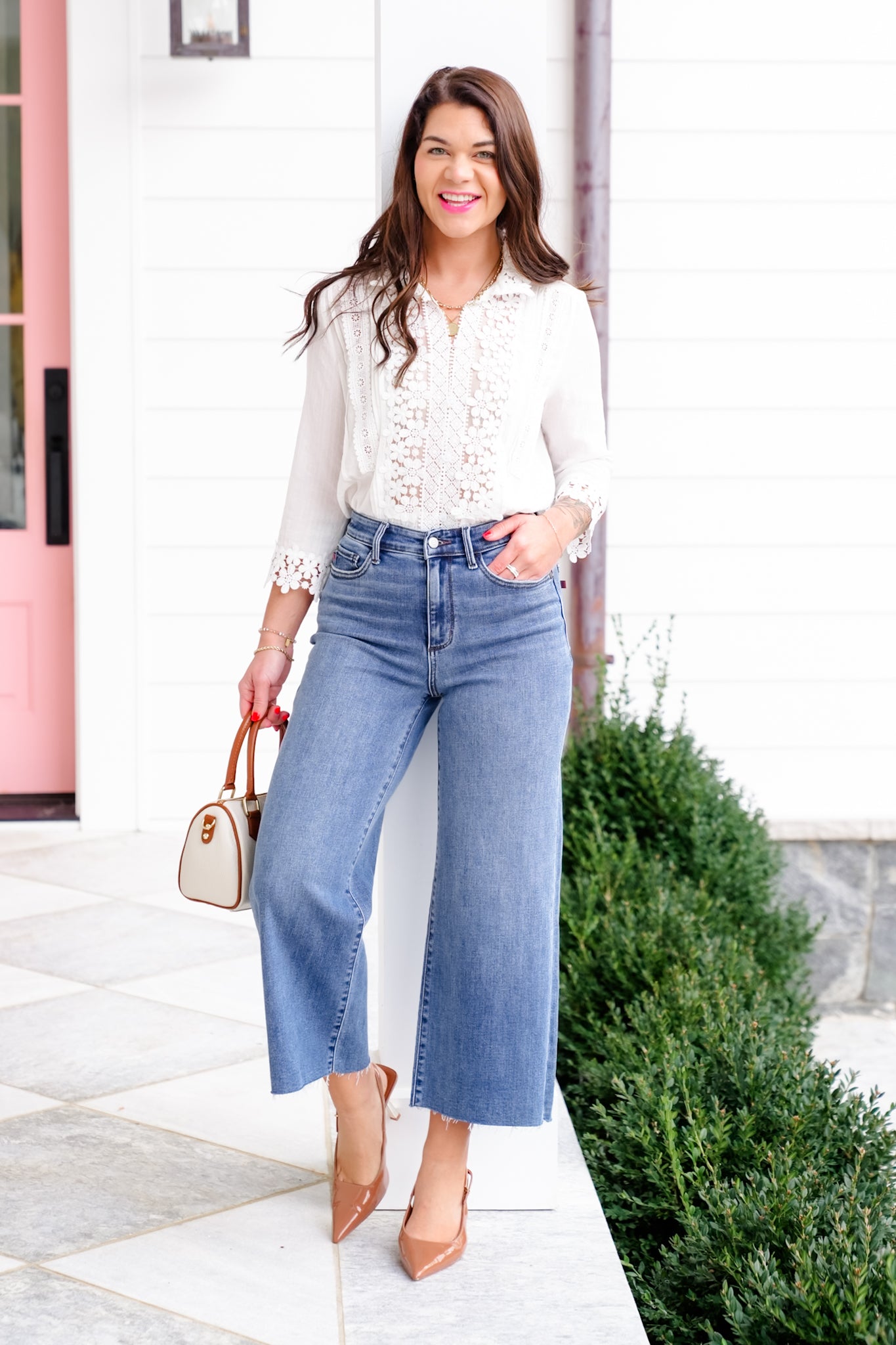 Judy Blue High Rise Medium Wash Classic Wide Leg Cropped Raw Hem Jeans