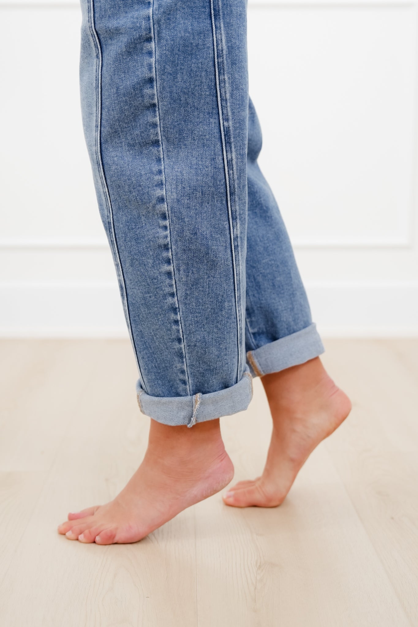 Restock! Risen The Hollis Rise Medium Wash Boyfriend Cuffed Barrel Jeans