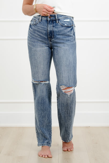 Judy Blue High Rise Medium Wash Rigid Magic Slim Straight Leg Jeans