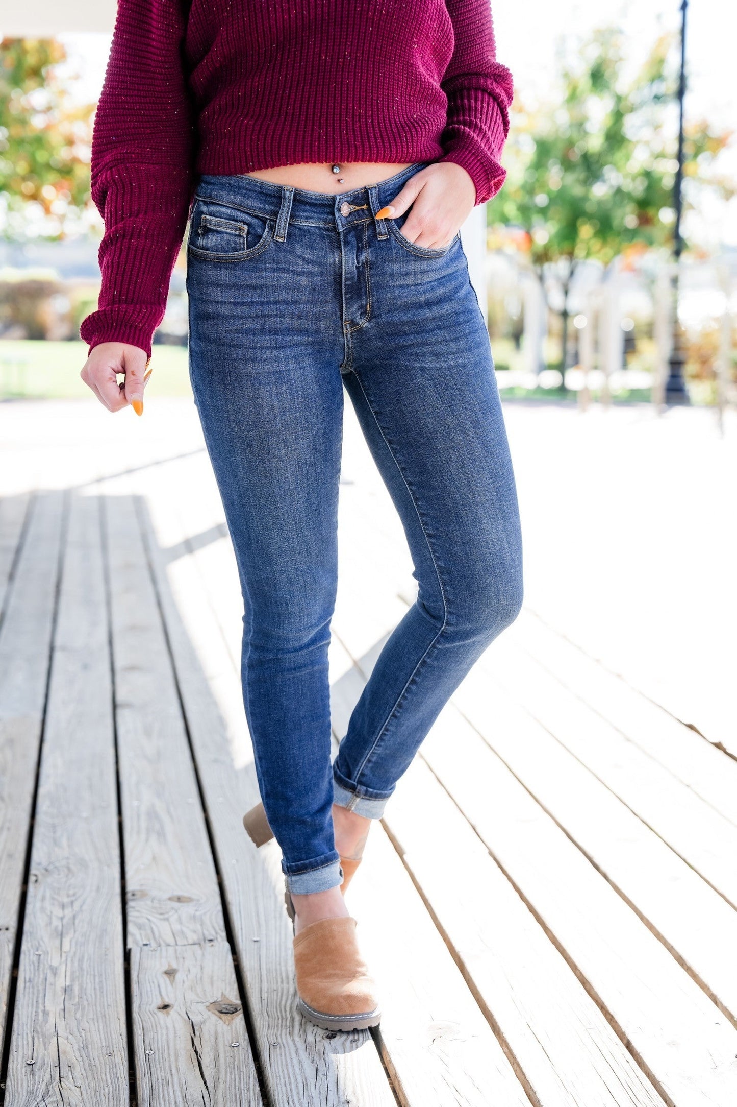 Judy Blue  8 Days A Week  Medium Wash Mid Rise Skinny jeans with Handsanding