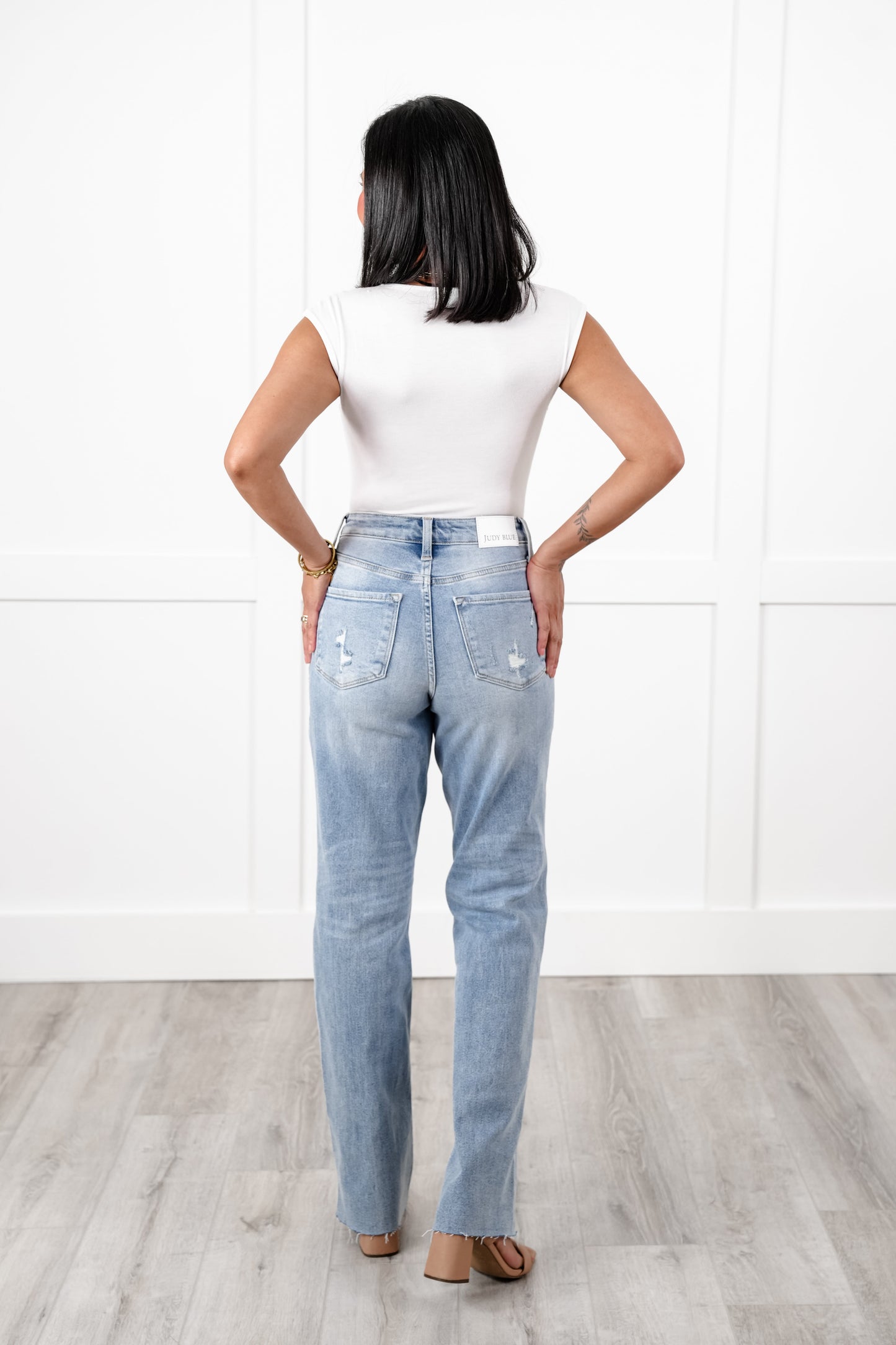 Judy Blue 34" Inseam Straight Leg High Rise Jeans