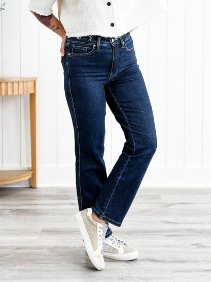 Judy Blue Straight Snatched High Rise Dark Wash Tummy Control Non Distressed Straight Leg Jeans