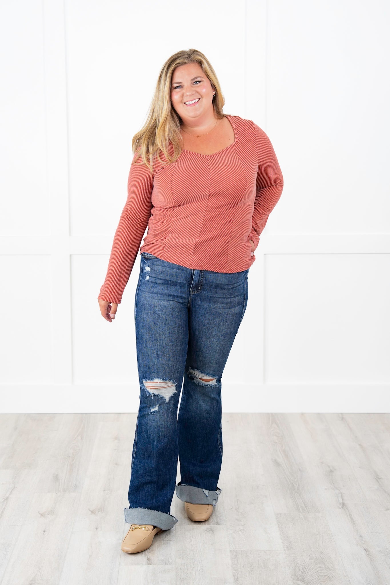 Plus/Reg Ribbed Long Sleeve V Neck Top (Multiple Colors)