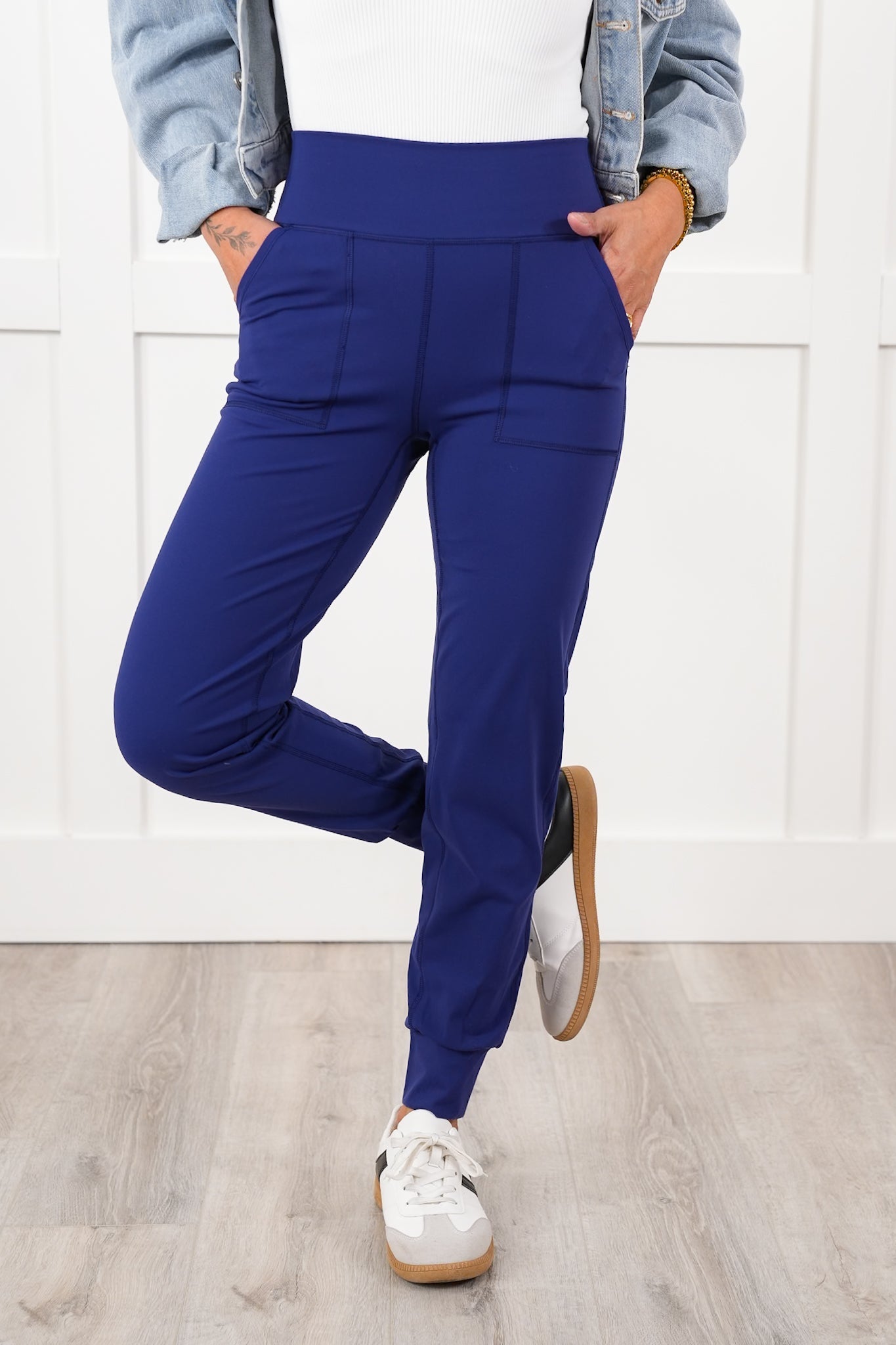 Plus/Reg Solid Elastic High Waisted Joggers