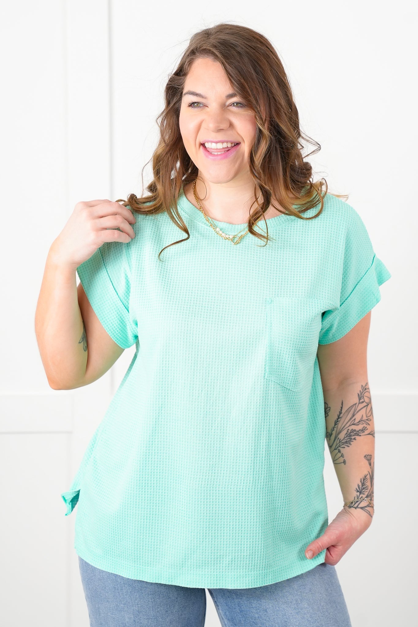 Door Buster! Plus/Reg Waffle Knit Short Dolman Sleeve Round Neck Top