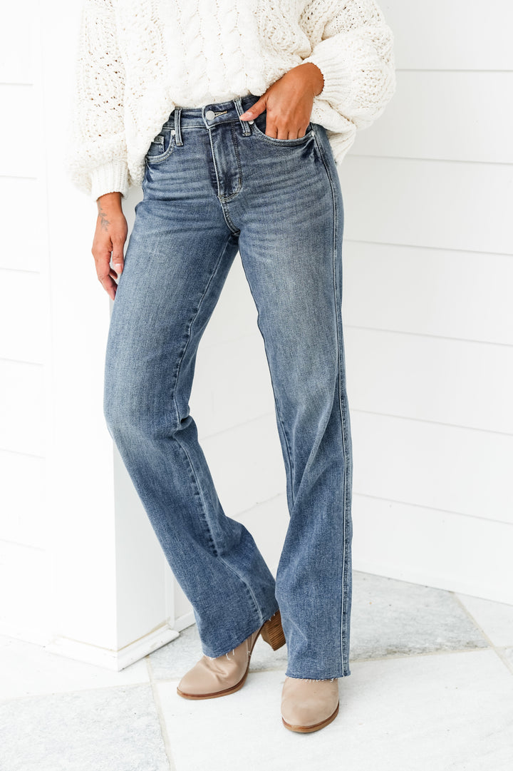 Restock Judy Blue Take the Chance Mid Rise Medium Wash Tummy Control Vintage Straight Leg Jeans