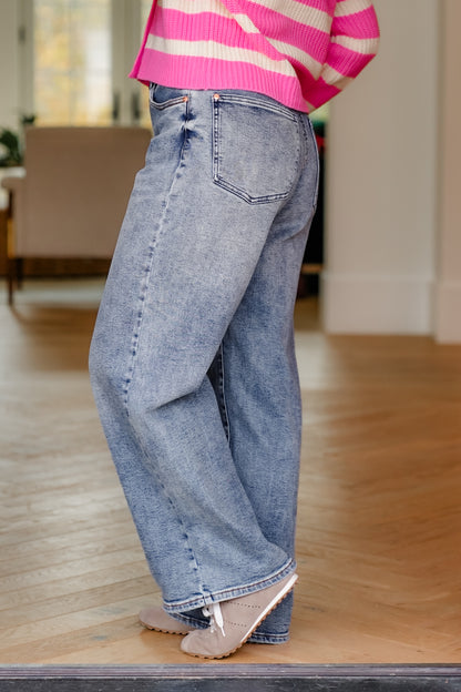 Judy Blue High Rise Light Vintage Wash Wilhelmina Jeans
