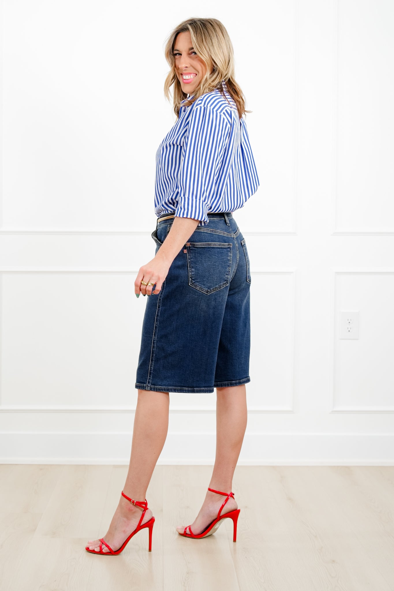 Judy Blue Dark Wash Jort