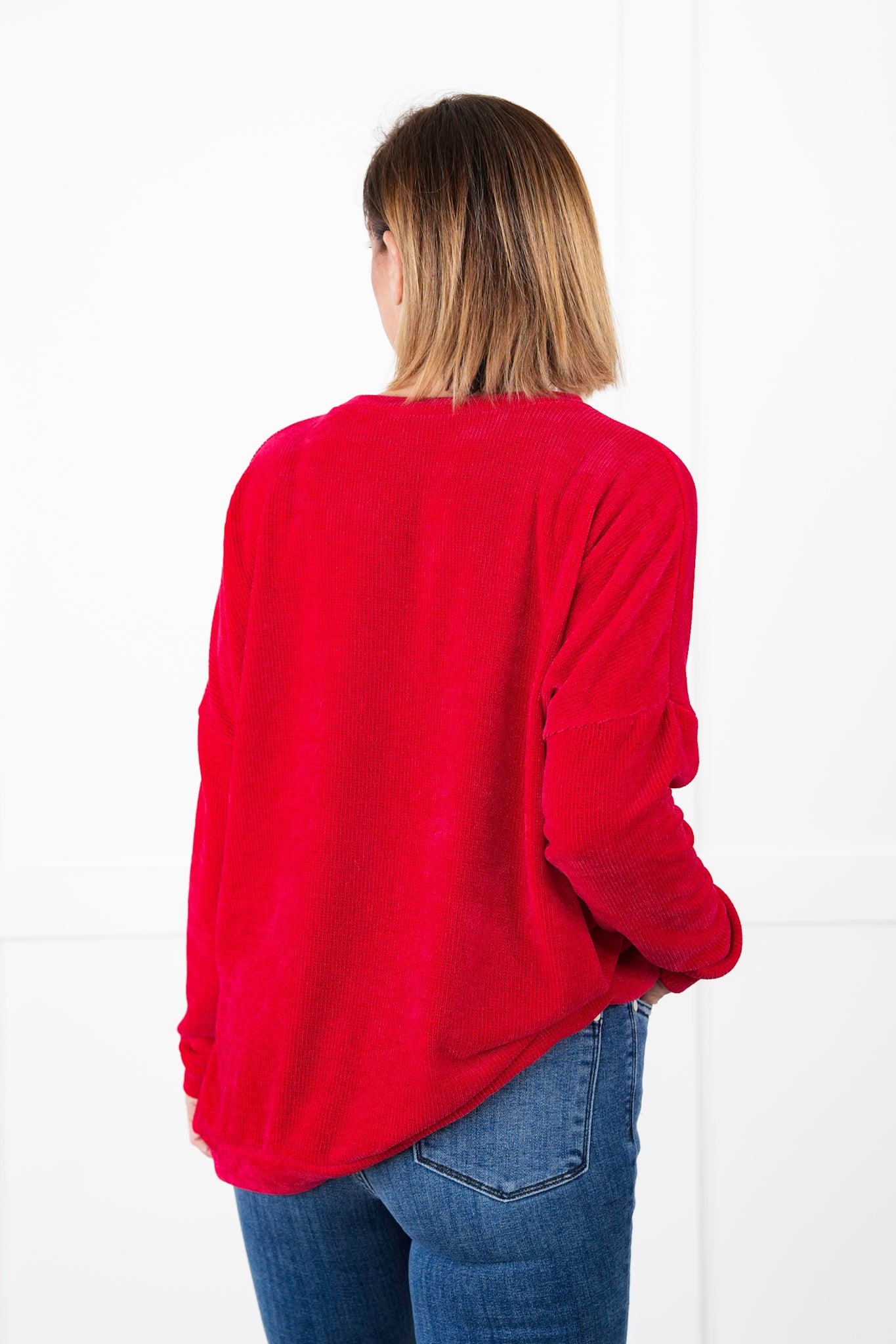 Plus/Reg Solid Chenille Long Sleeve Round Neck Top (Multiple Colors)
