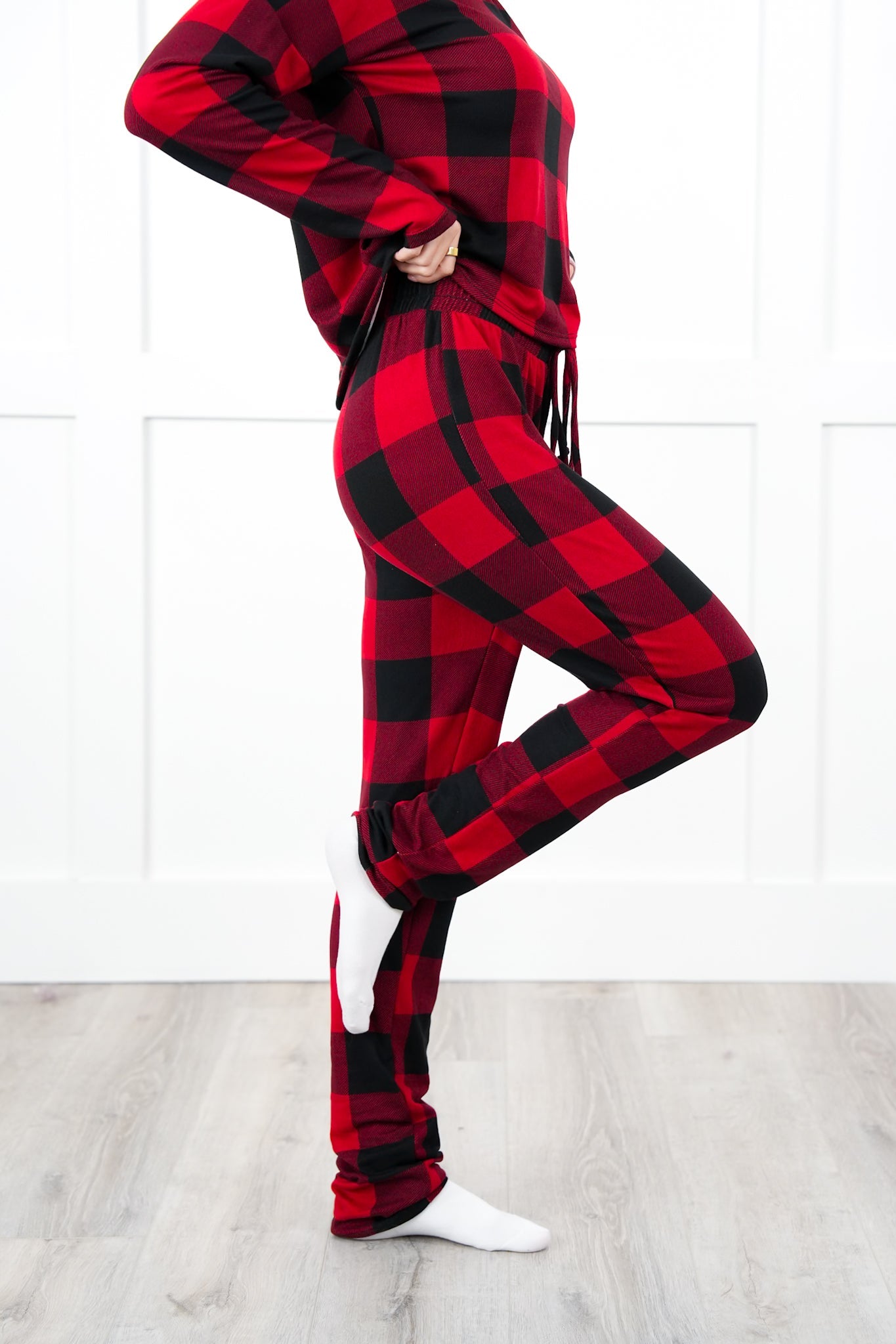 Plus/Reg Buffalo Plaid Elastic Waist Lounge Pants