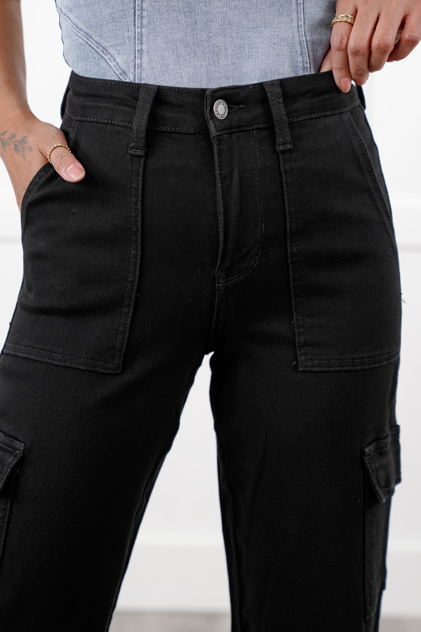 Judy Blue High Rise Black Wide Leg Cargo Jeans