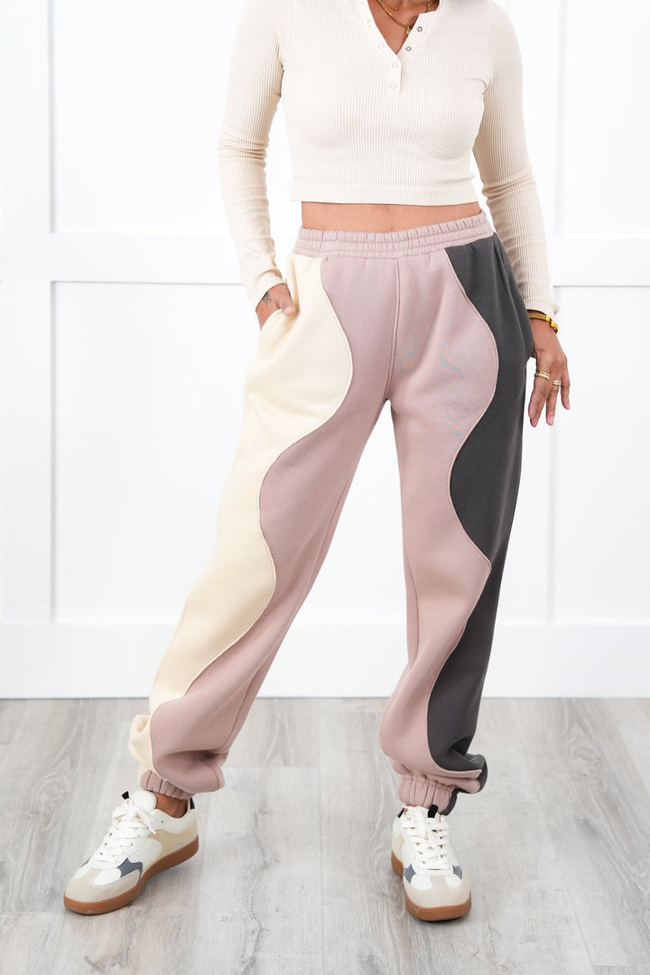 Plus/Reg Wavy Color Block Elastic Waist Sweatpants