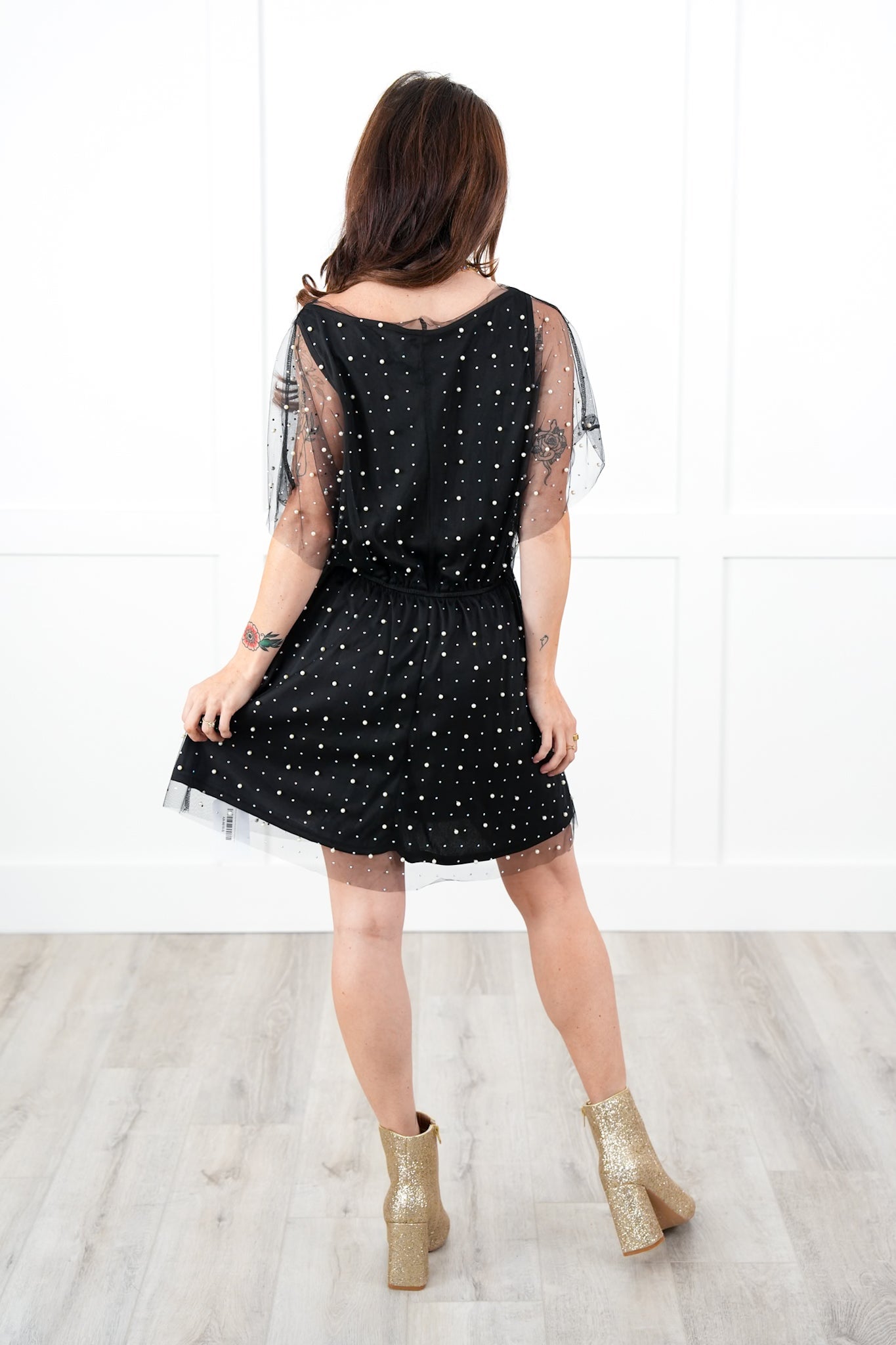 Plus/Reg Mesh Short Sleeve Elastic Waist Dress with Pearl and Rhinestone Detail