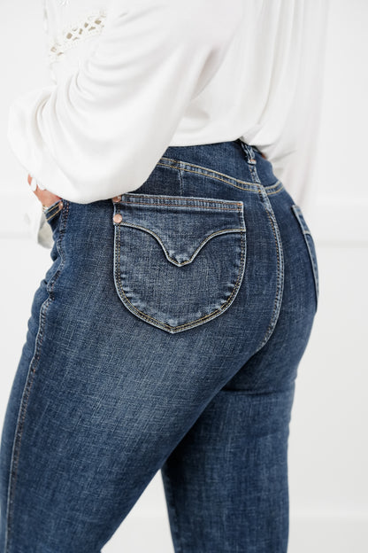 Restock! Judy Blue The Amelia Dark Wash Tummy Control Flare Jeans With Booty Lifting