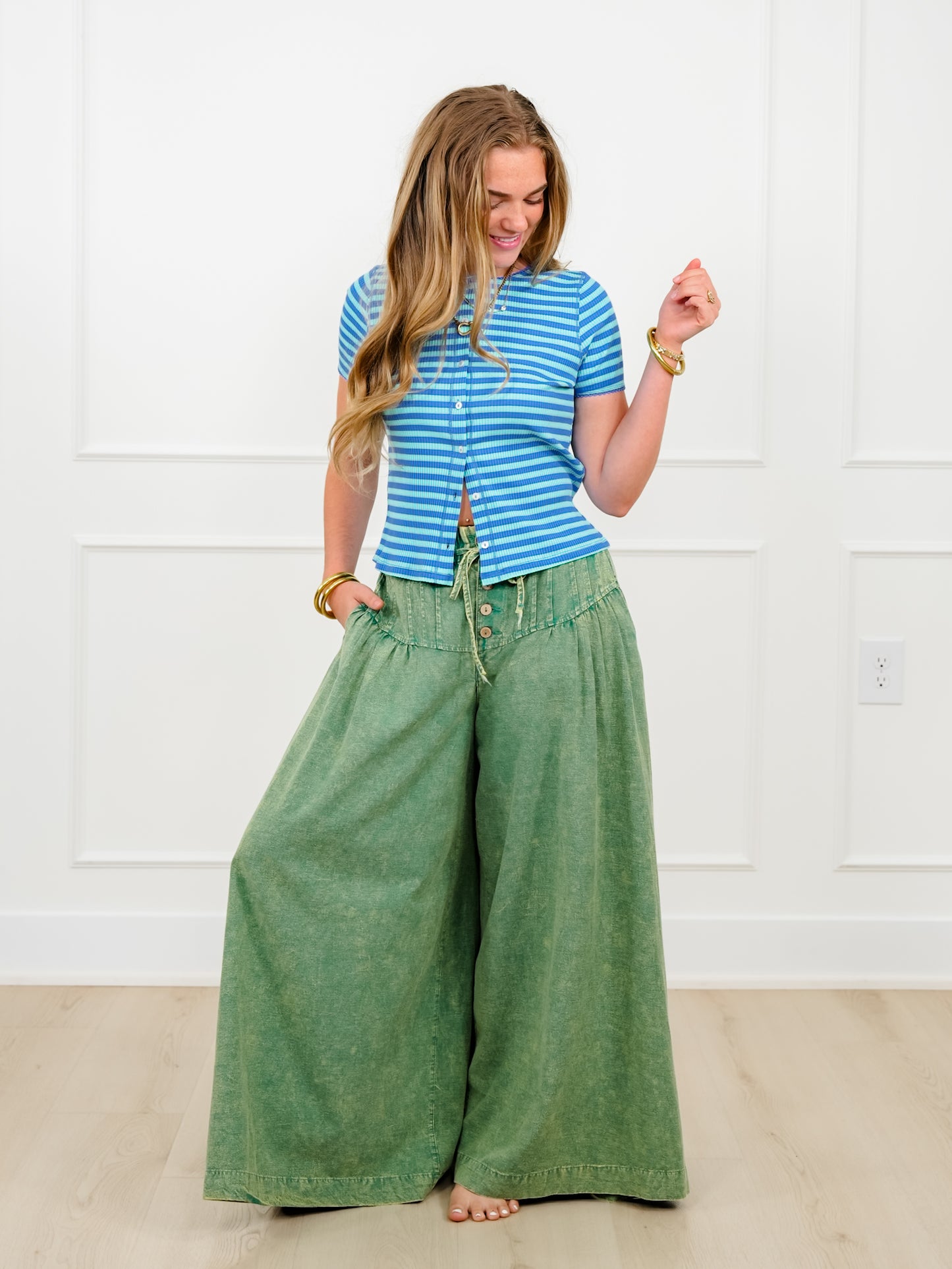 Mineral Wash Elastic Waist Wide Leg Pants