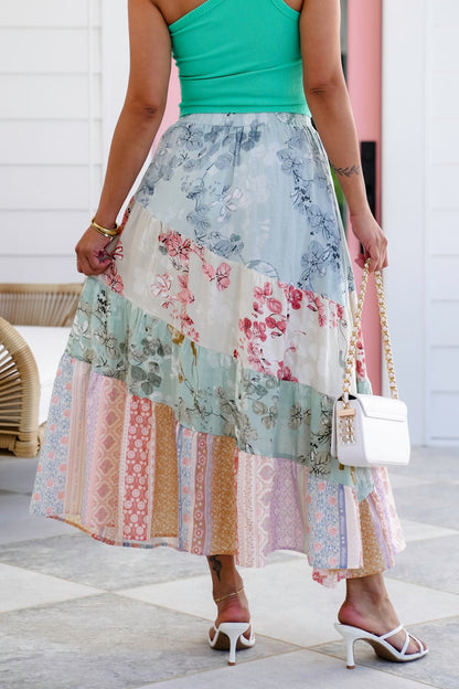 Plus/Reg Floral Elastic Waist Tiered Midi Skirt
