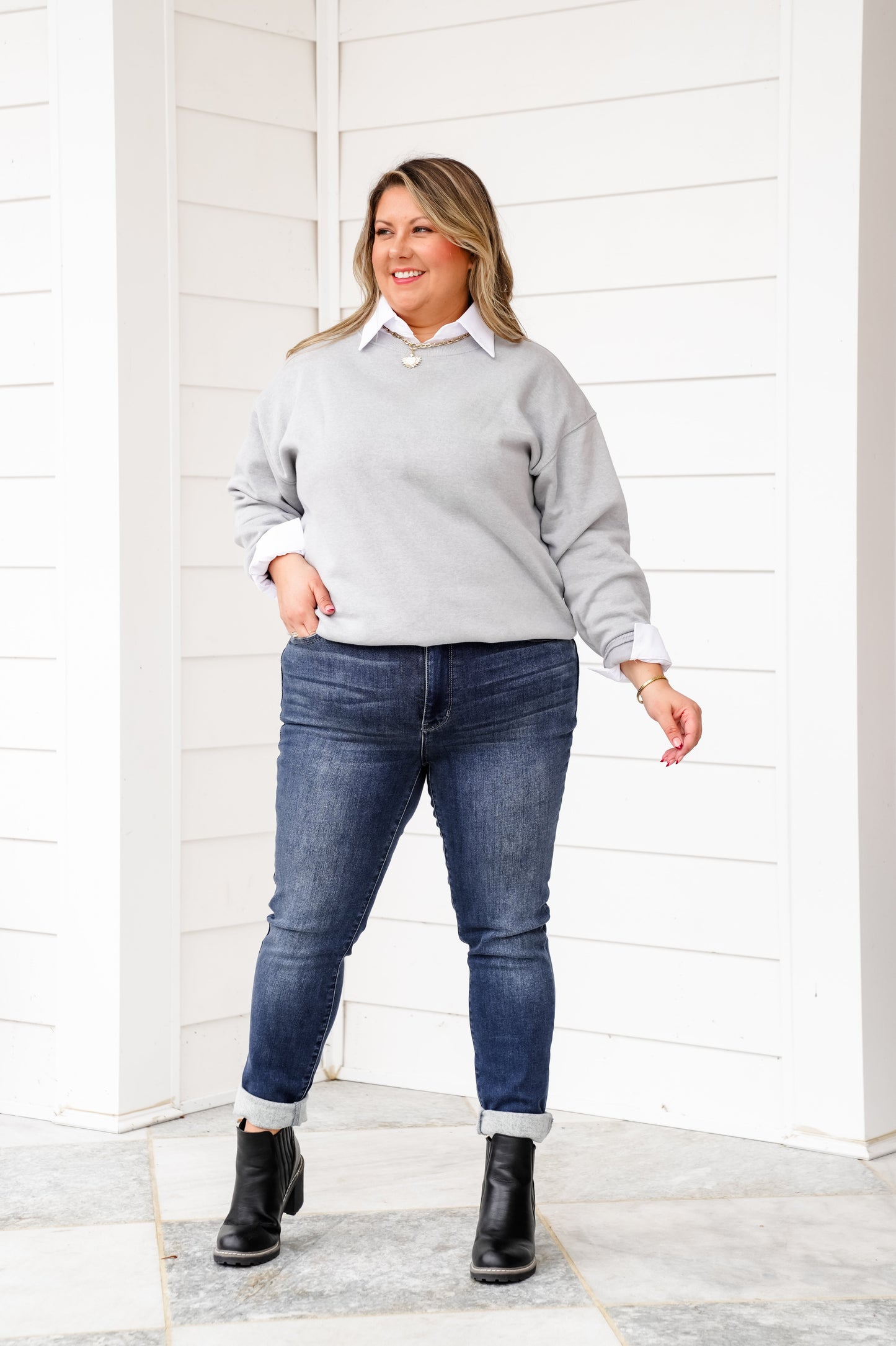 Judy Blue Mid Rise Dark Wash Thermal Skinny Jeans