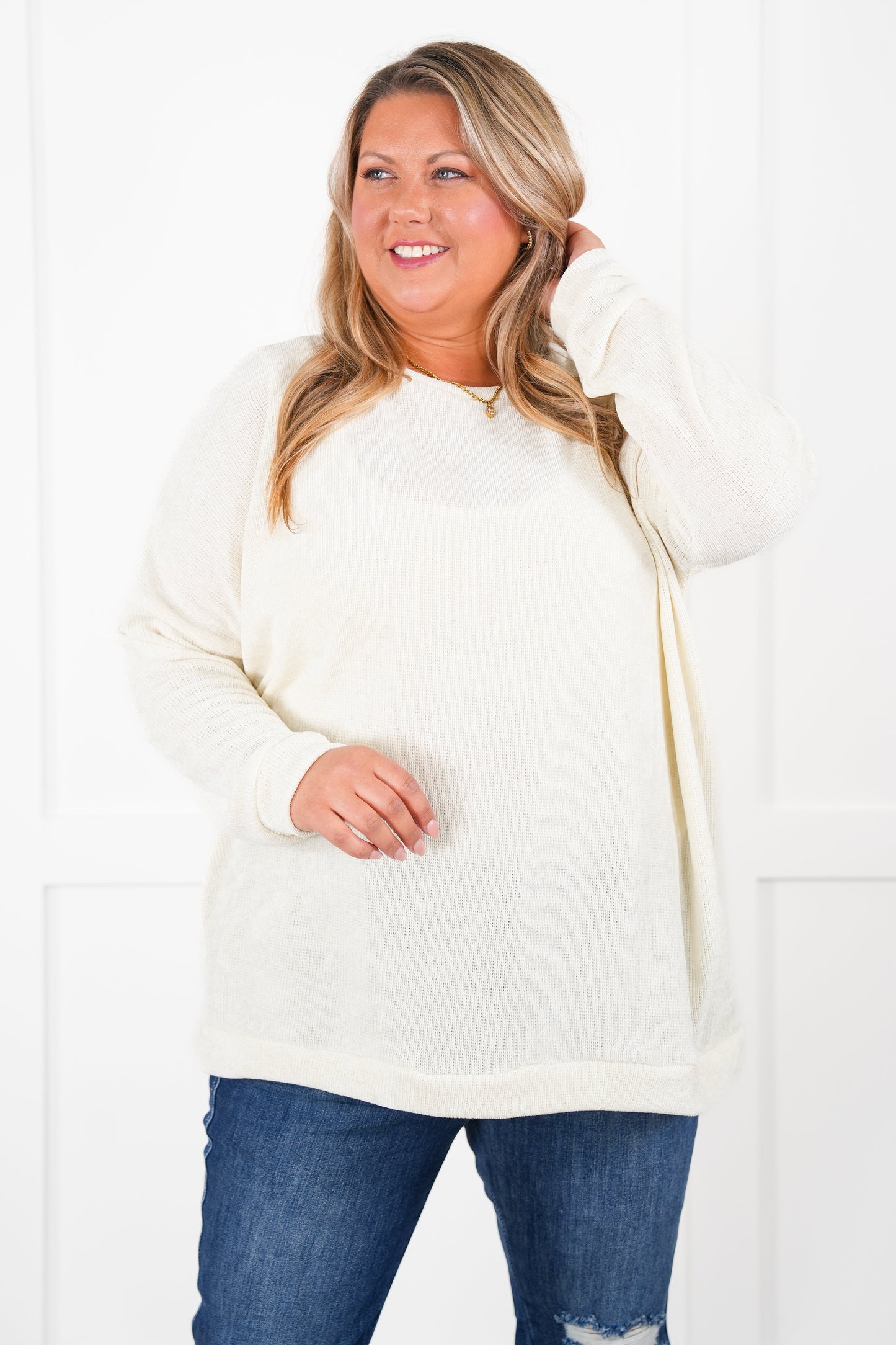 Plus/Reg Solid Chenille Long Sleeve Round Neck Top (Multiple Colors)