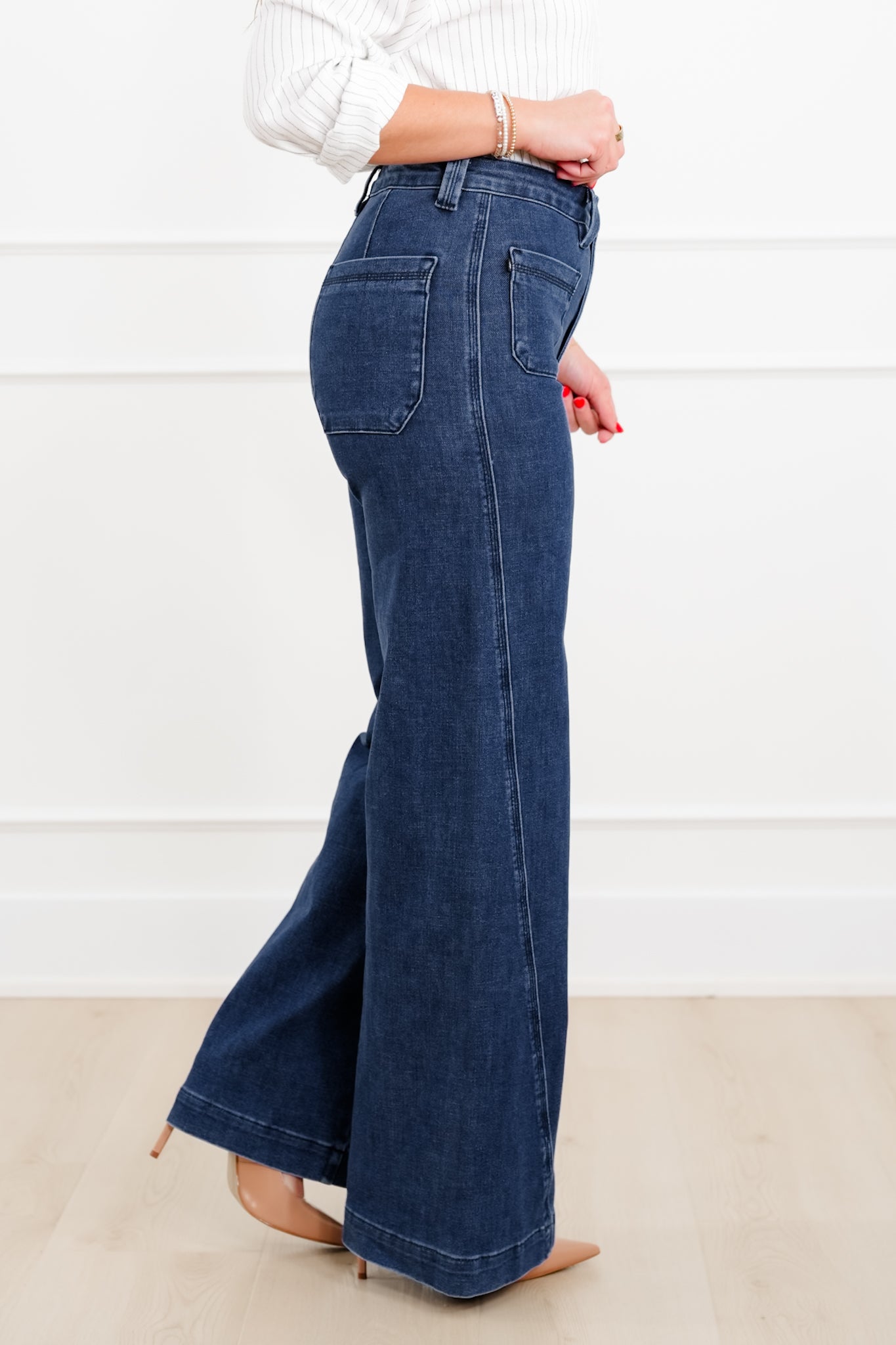 Judy Blue "The Blaire" High Rise Dark Wash Retro Wide Leg Jeans with Twisted Seams