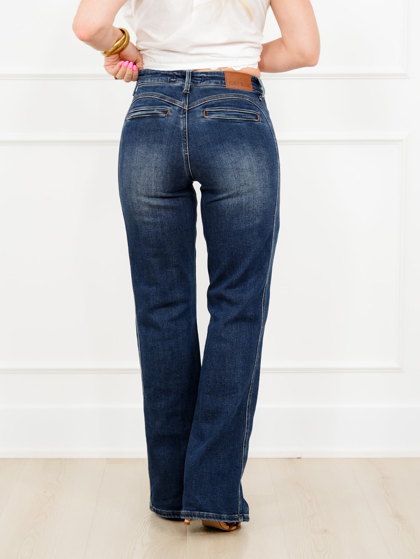 Judy Blue Mid Rise Medium Wash Alex Boy Bootcut Jeans