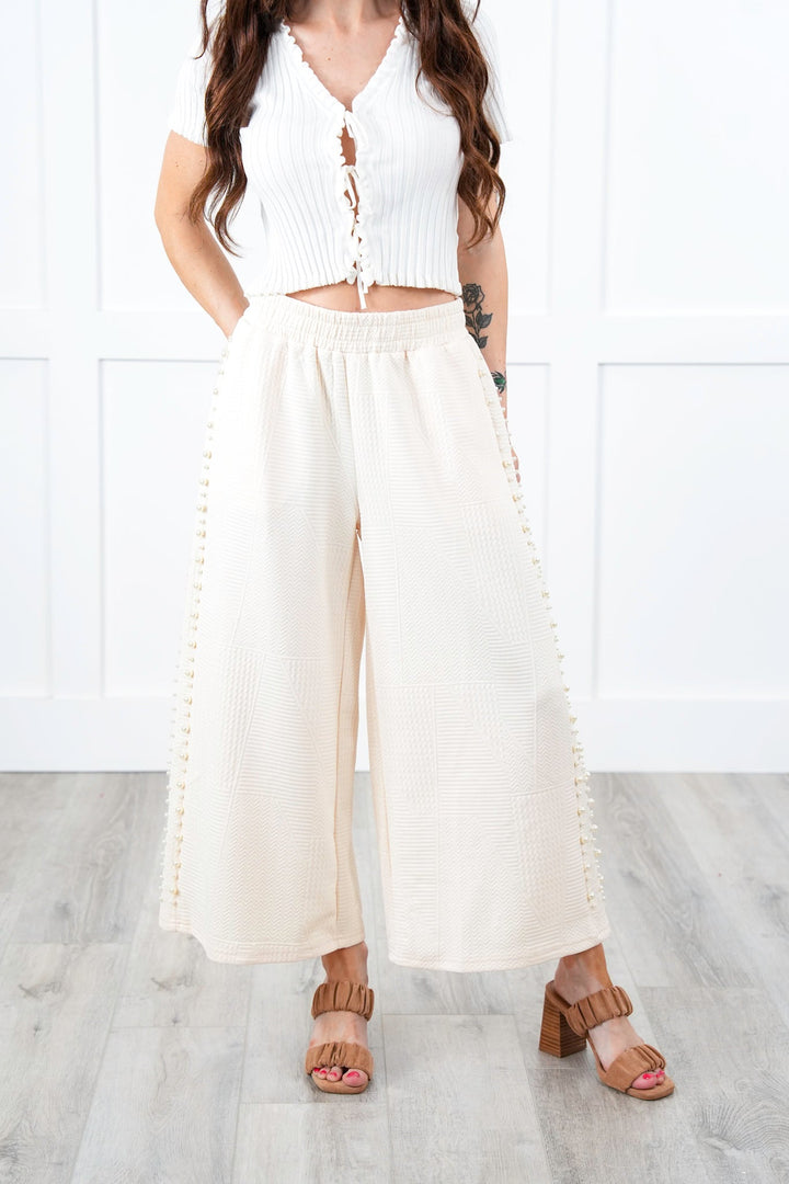 Textured Knit Elastic Waistband Midi Pants with Pearl Detail