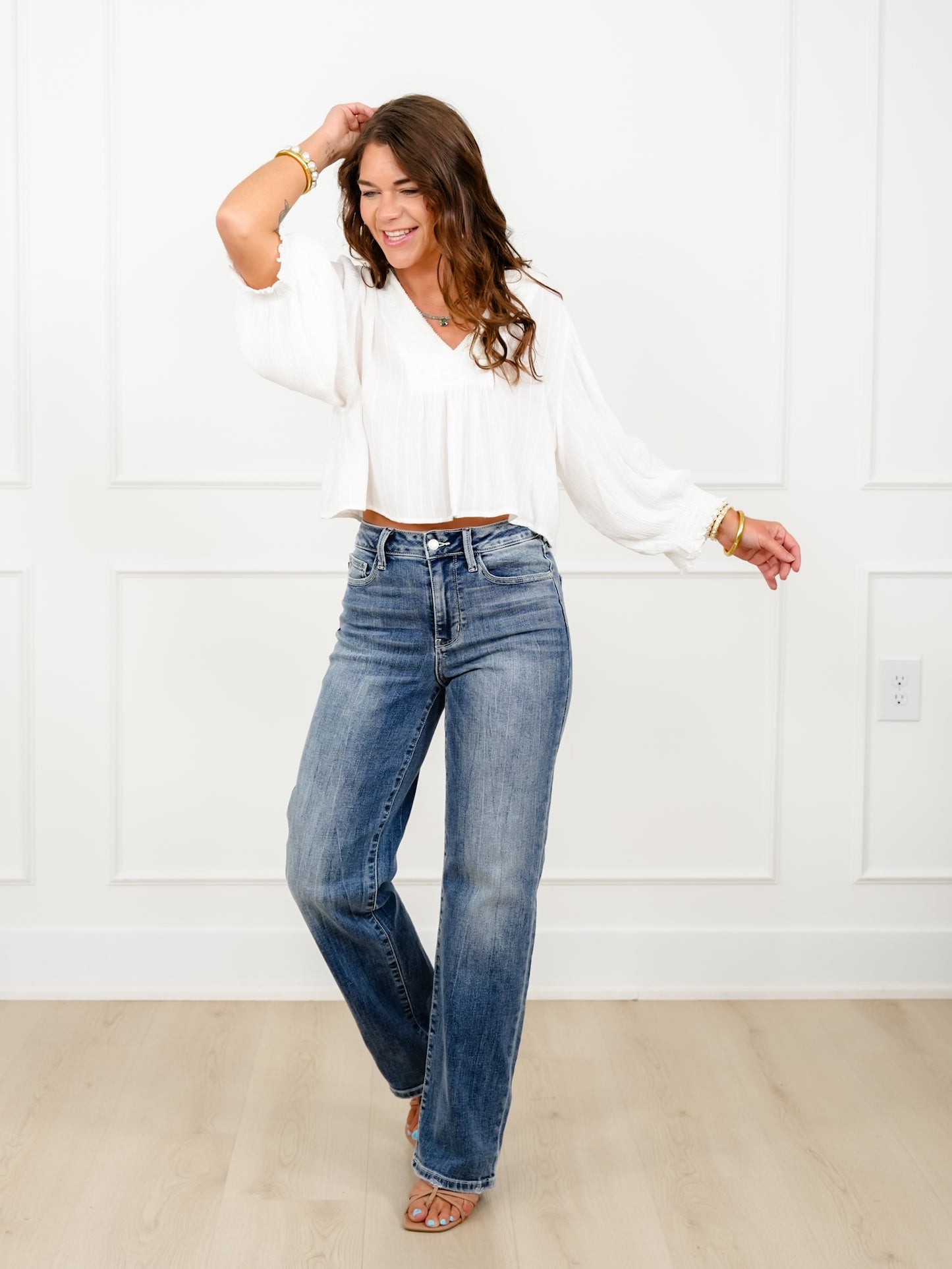 Judy Blue Mid Rise Medium Wash 90's Straight Leg Jeans