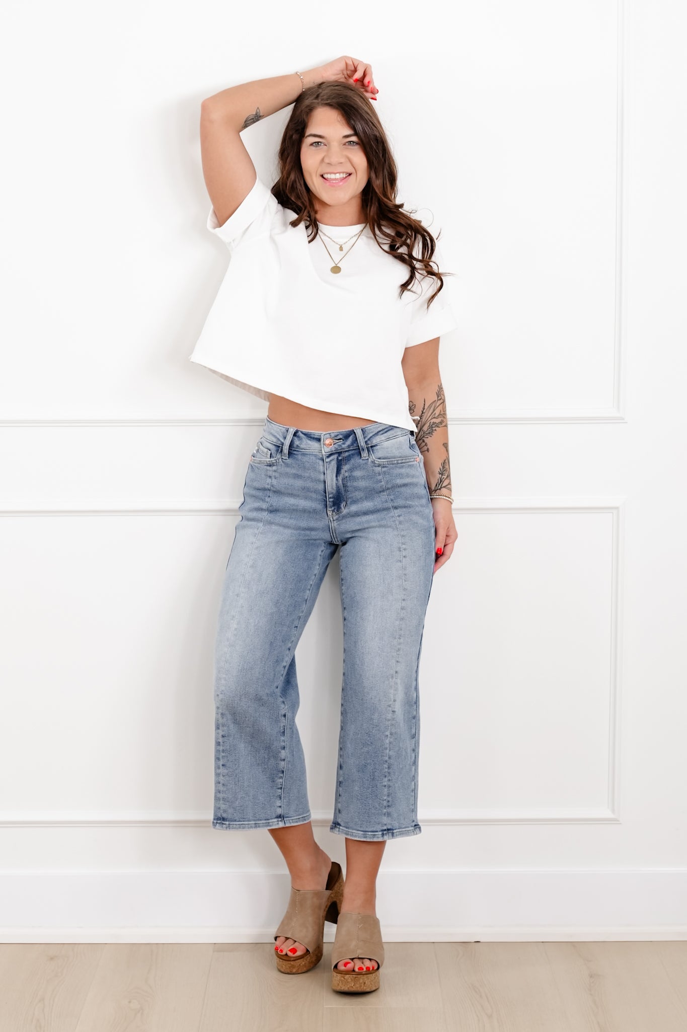 Judy Blue The Carolina Mid Rise Light Wash Crop Wide Leg Jeans with Center Seam