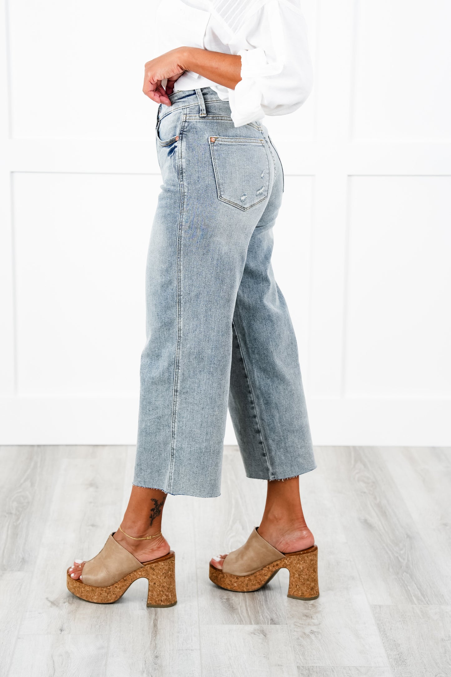 Judy Blue The Olivia Mid Rise Light Wash Tummy Control Raw Hem Cropped Wide Leg Jeans