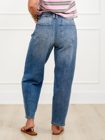 Judy Blue High Rise Medium Wash Rigid Magic Barrel Jeans With Darting