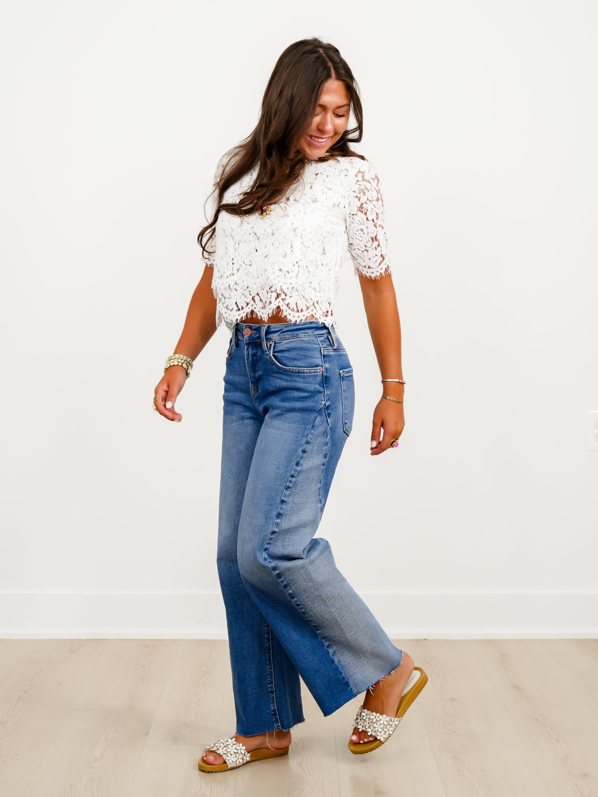 Risen High Rise Medium Wash Slouchy Barrel Jeans With Contrasting Wash