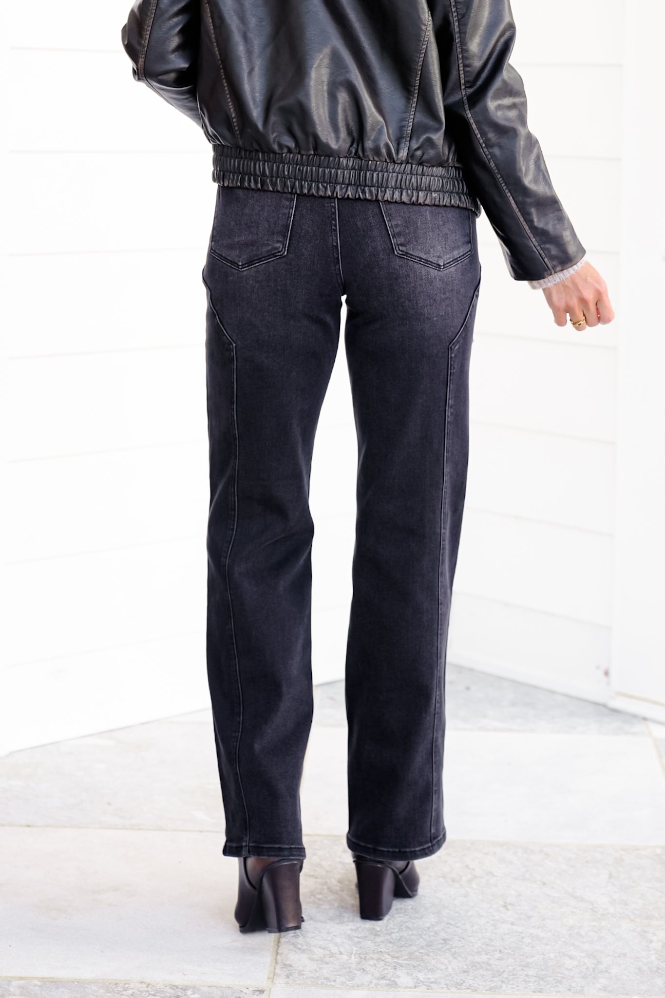 Judy Blue Mid Rise Black Straight Leg Jeans with Western Style Seam