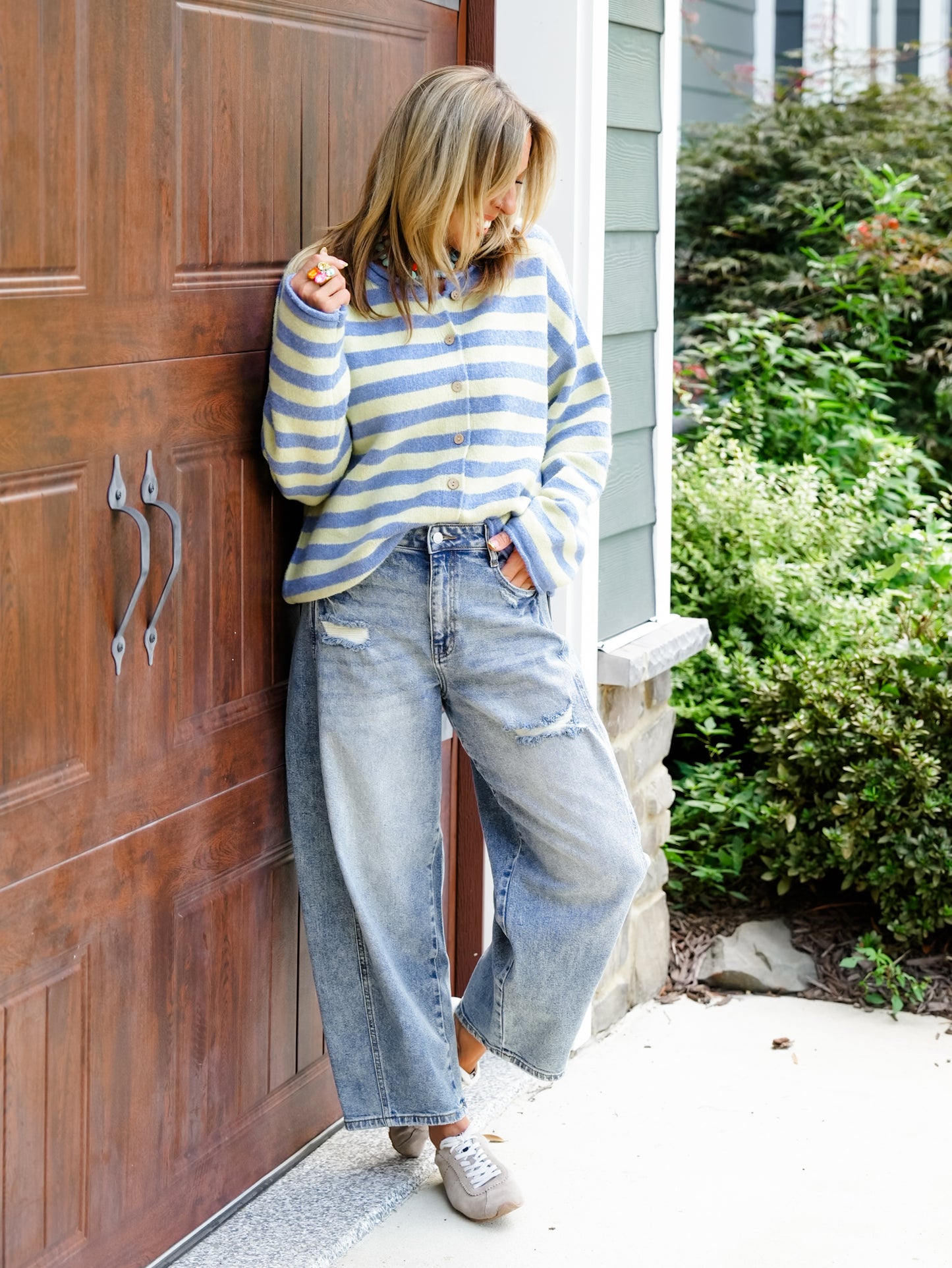 Cello High Rise Medium Wash Barrel Jeans With Side Panels