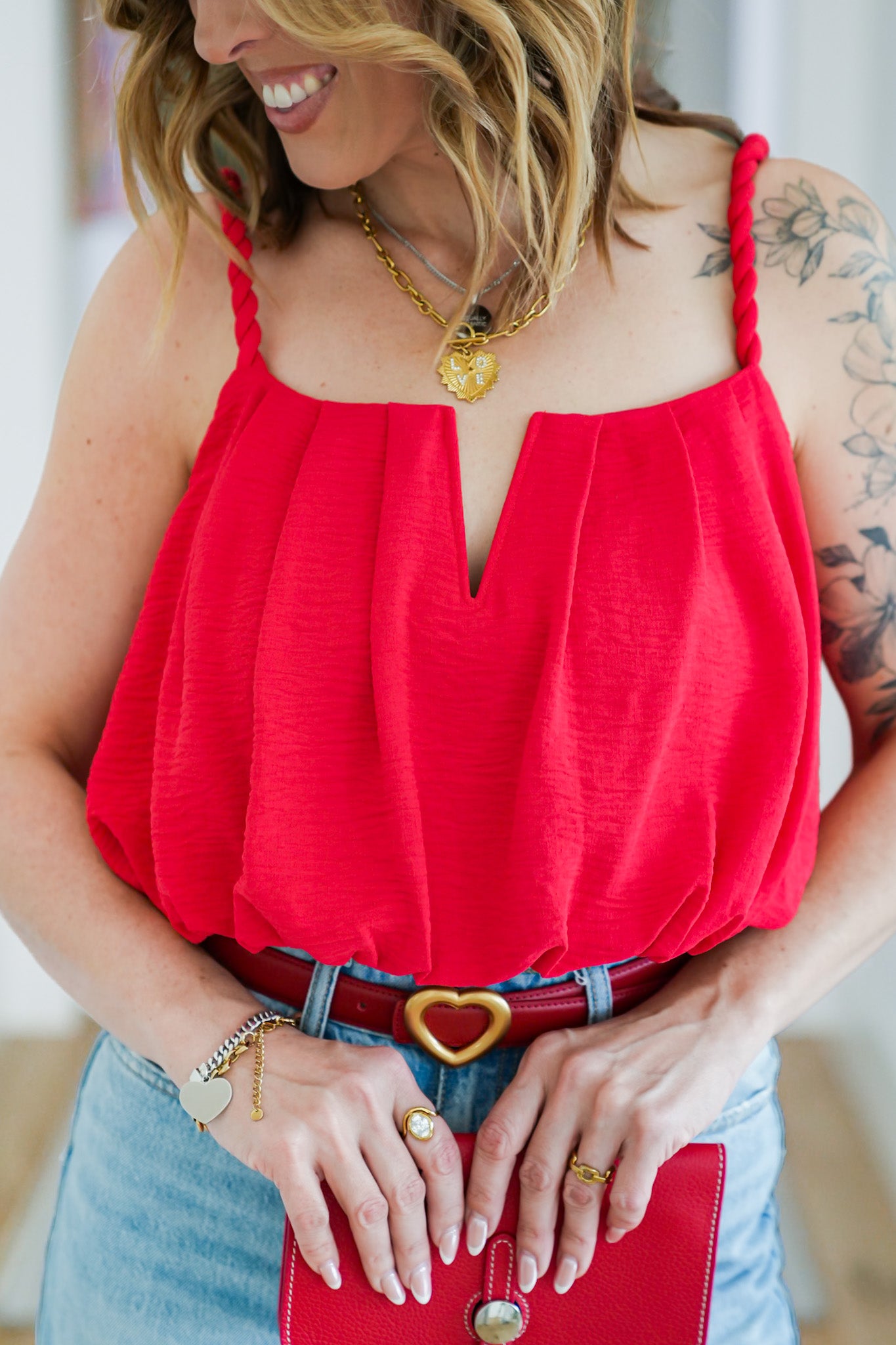 Sleeveless Twist Strap Bubble Hem Top