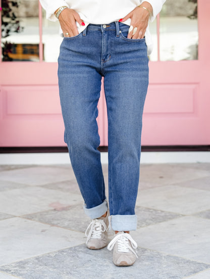 Judy Blue Mid Rise Dark Wash Billie Boyfriend Jeans