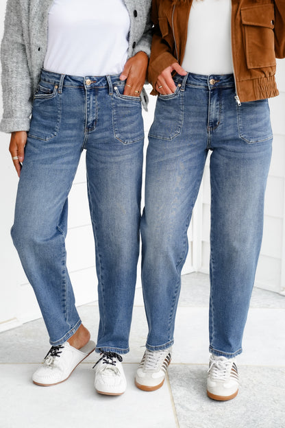 Judy Blue High Rise Medium Wash Soft Barrel Jeans with Square Pockets