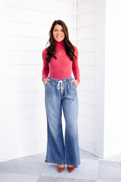 Judy Blue High Rise Dark Wash Elastic Waistband Featherweight Palazzo Jeans