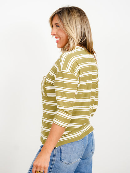Plus/Reg Stripe 3/4 Sleeve Round Neck Top with Chest Pocket