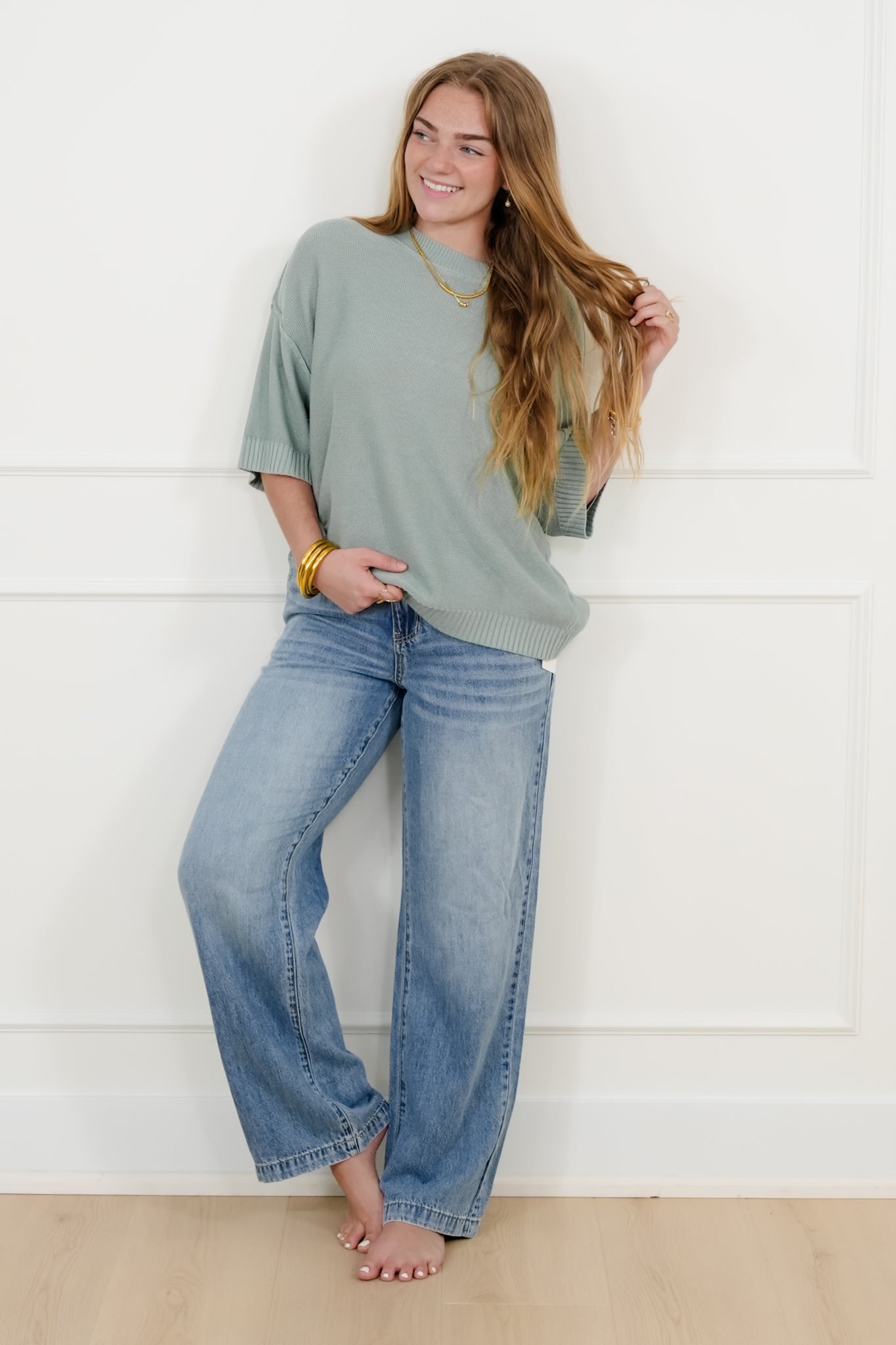 Textured Short Sleeve Round Neck Sweater Top