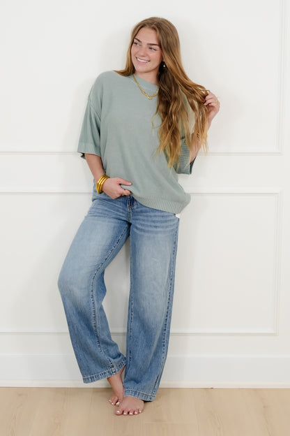 Textured Short Sleeve Round Neck Sweater Top