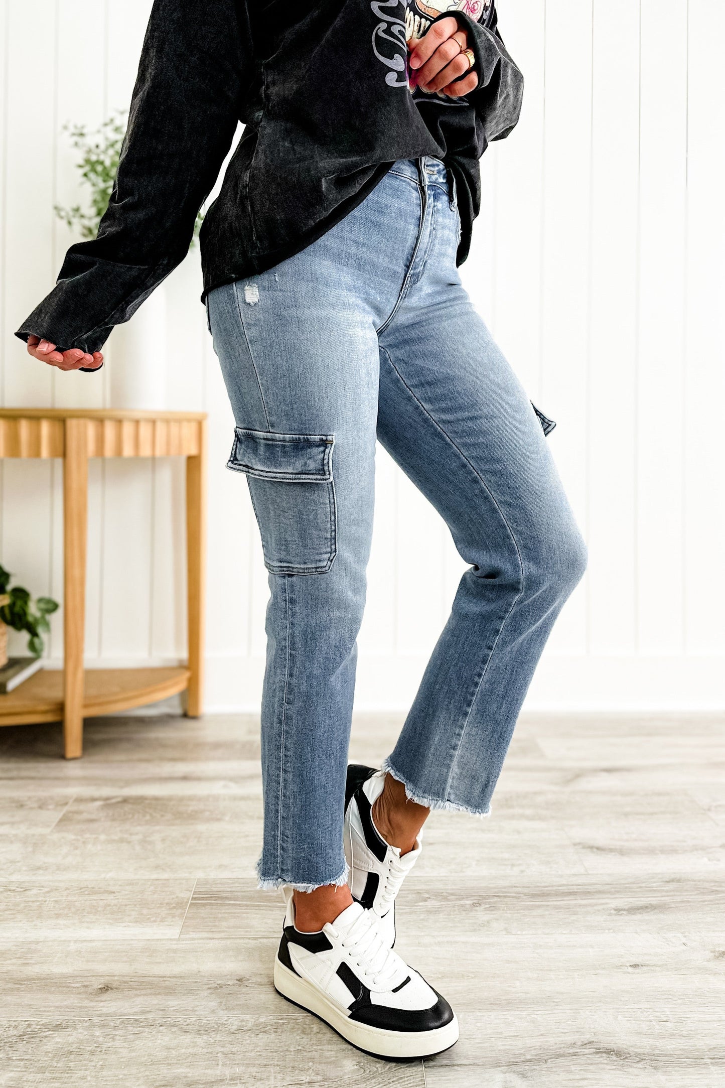 Vervet Mid Rise Cargo Slim Straight Jeans