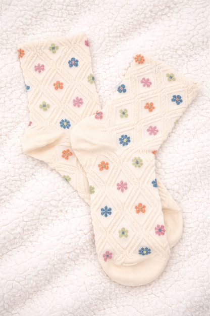 Vintage Floral Knit Socks