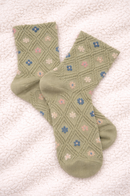 Vintage Floral Knit Socks