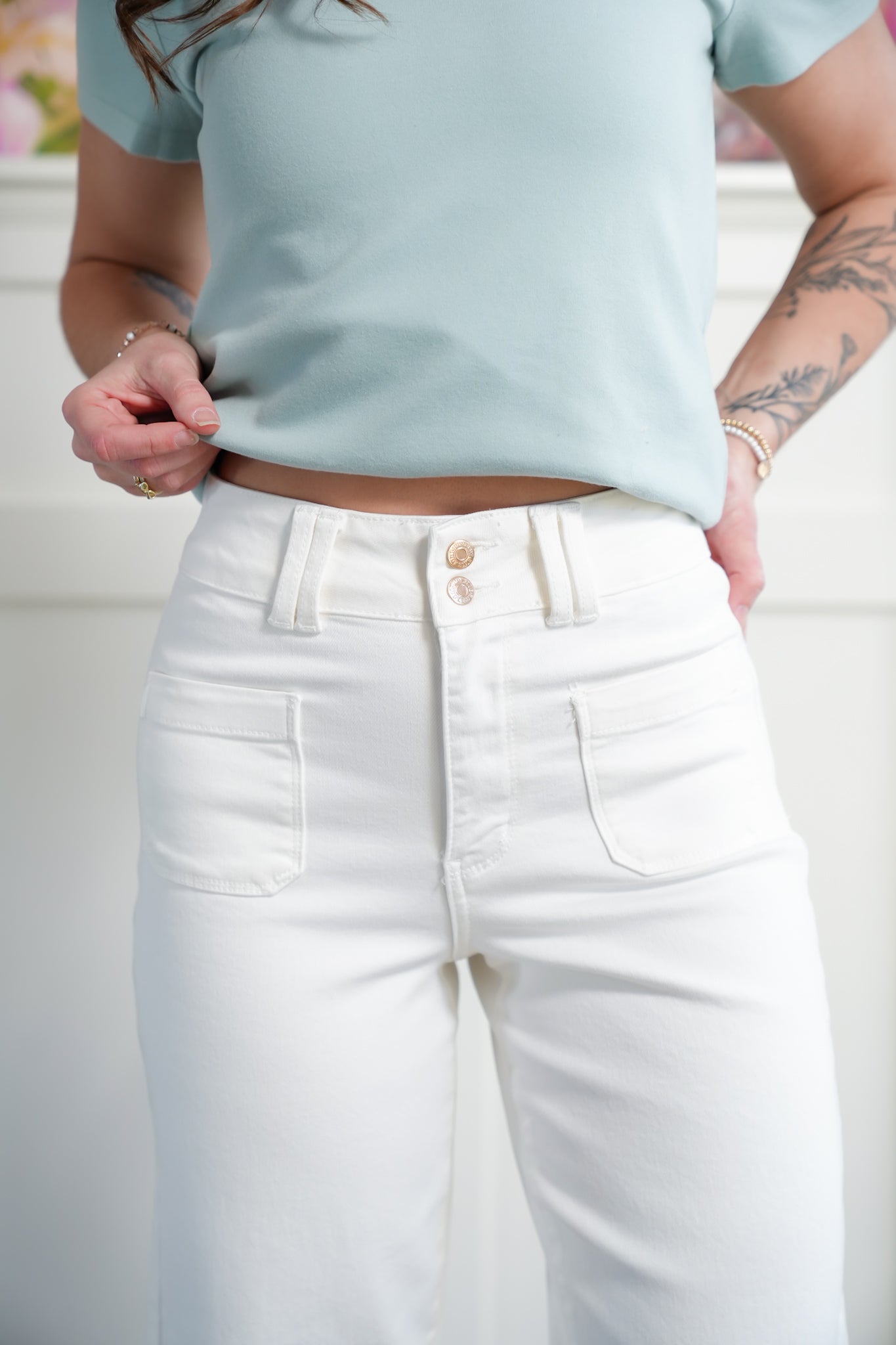 Judy Blue High Rise White Cropped Wide Leg Jeans with Patch Pockets