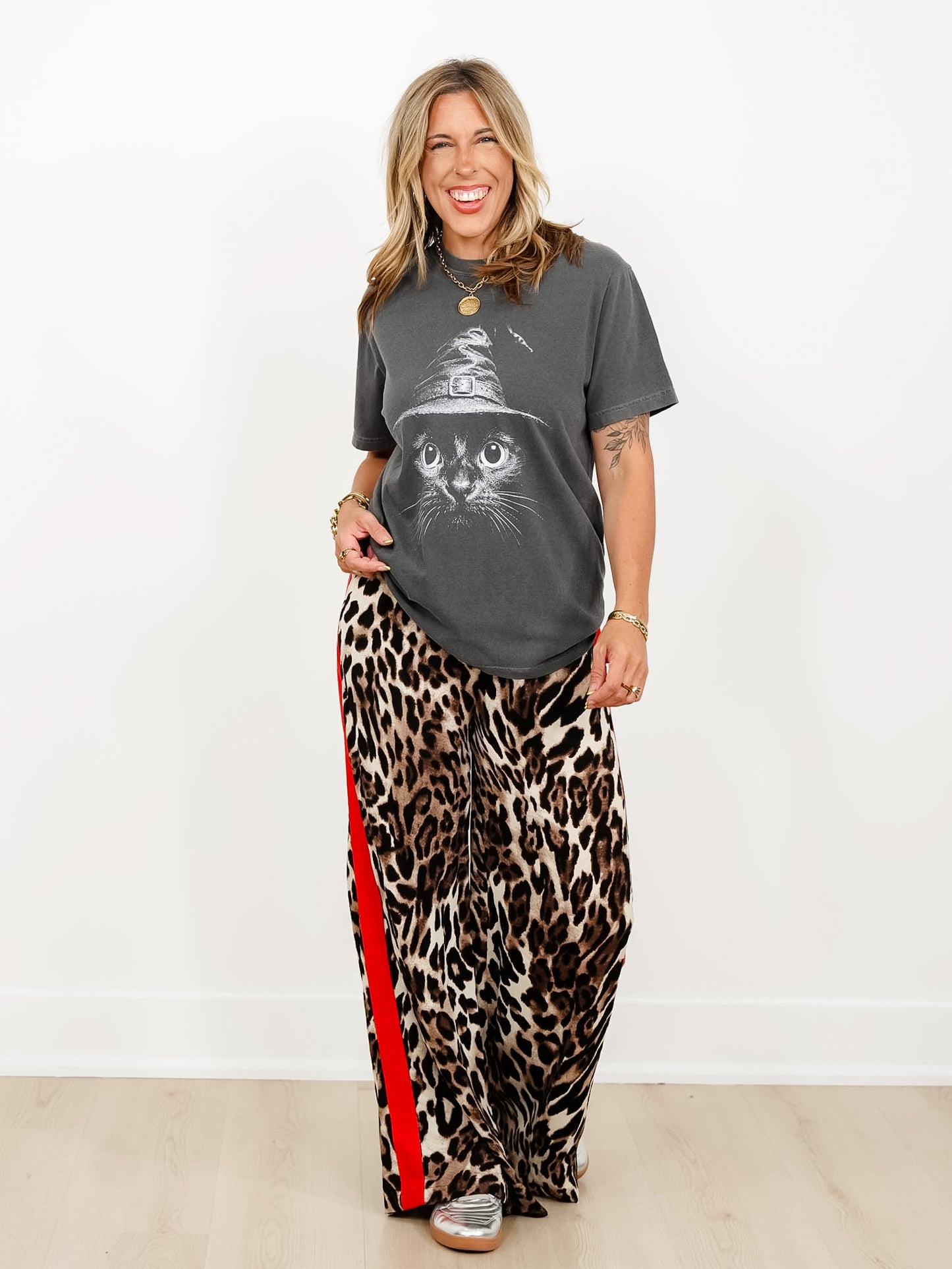 Plus/Reg Short Sleeve Witch Kitty Graphic Tee