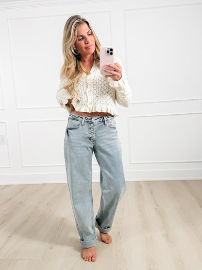 Judy Blue Mid Rise Light Wash Marlow Arc Leg With Bandana Loop